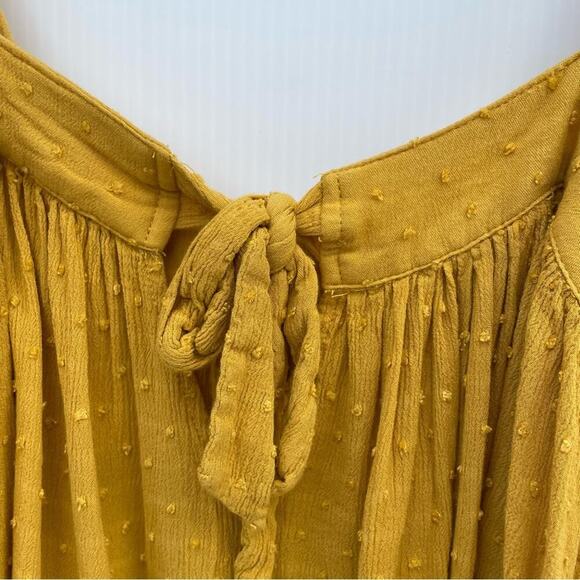 Altar’d State yellow tie back detail eyelet ruffle straps size medium - Picture 9 of 11